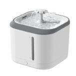 Petlux Automatische drinkfontein voor hond en kat. Bevorderd wateropname van honden en katten